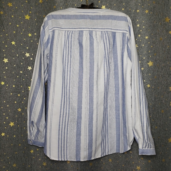 NWT Loft long-sleeve button-up Shirt - Picture 6 of 13